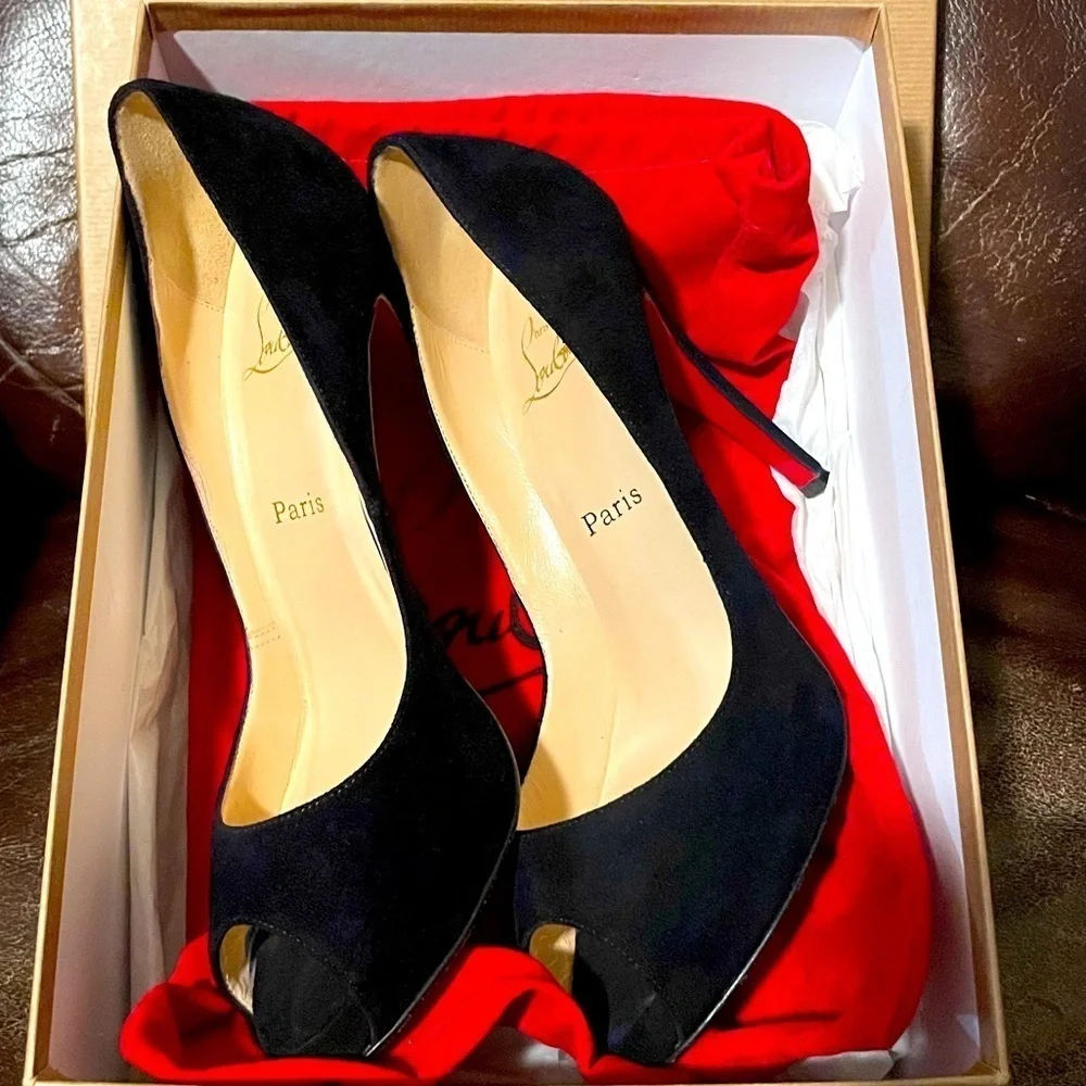 Christian Louboutin Very Prive 120mm Veau velour platform Peep pump EU 38.5
